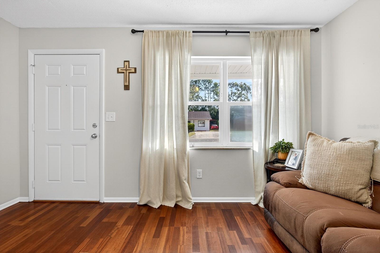 LAKE PARKER MANOR - Residential