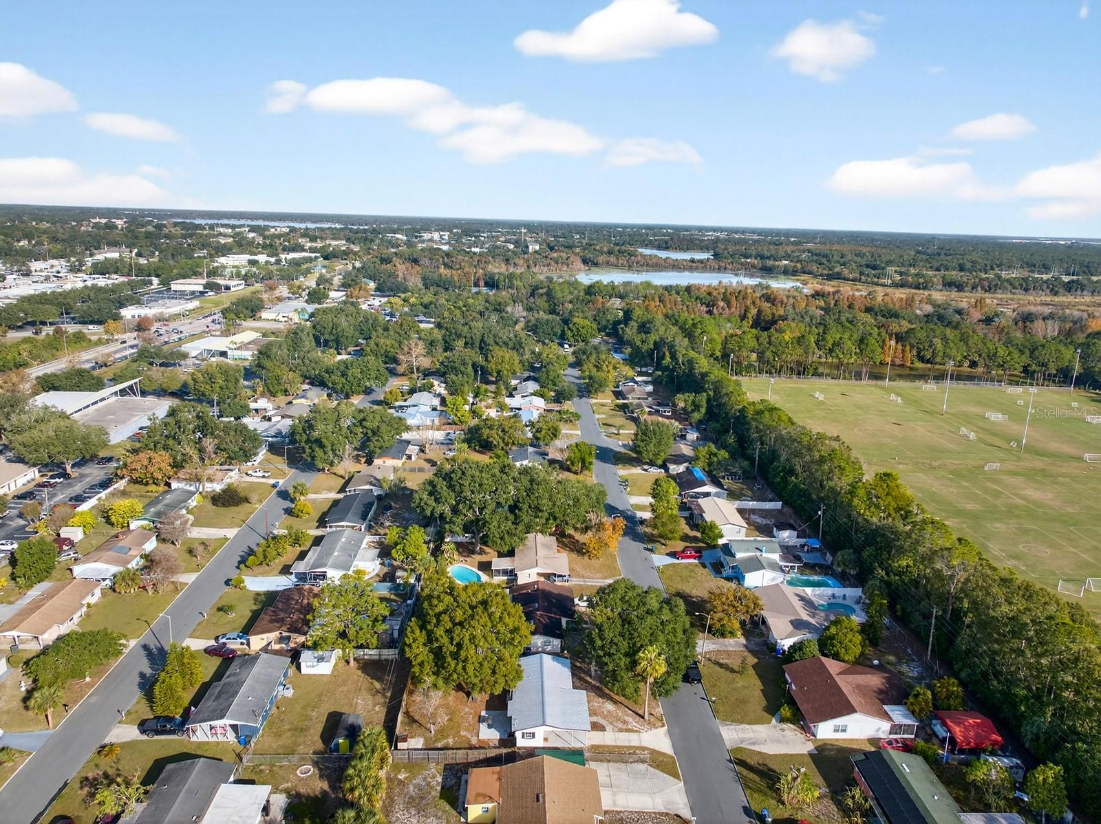 LAKE PARKER MANOR - Residential