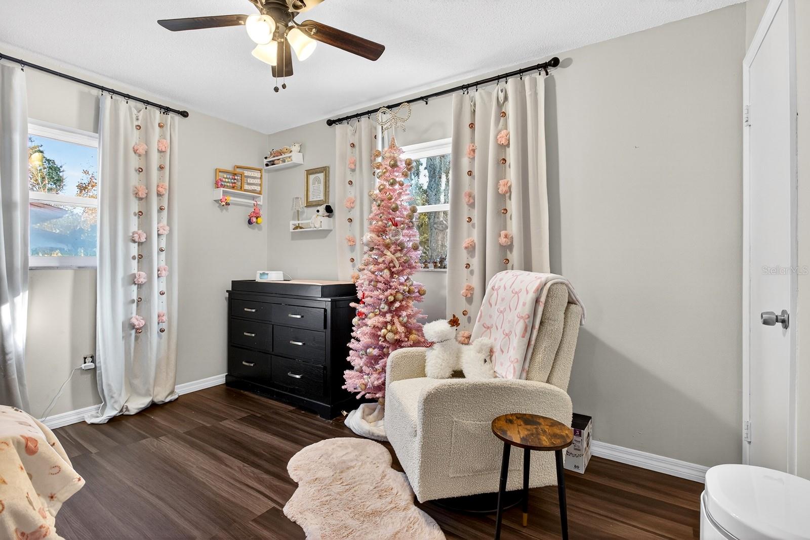 LAKE PARKER MANOR - Residential