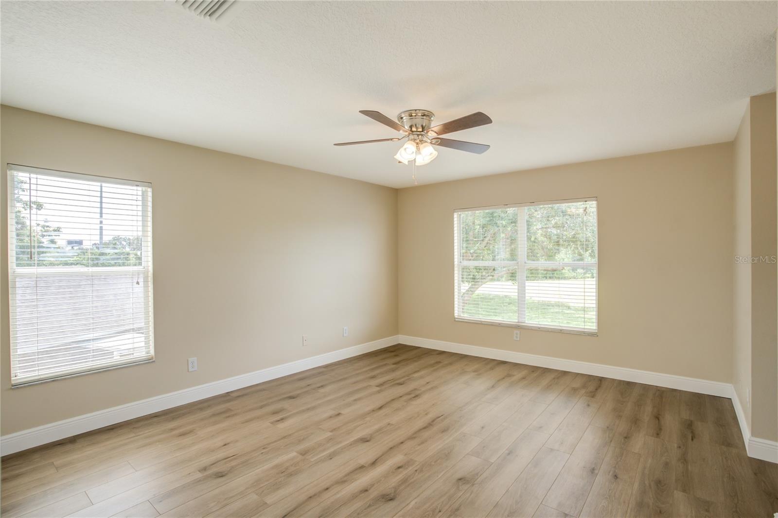 BELLINGHAM OAKS - Residential Lease