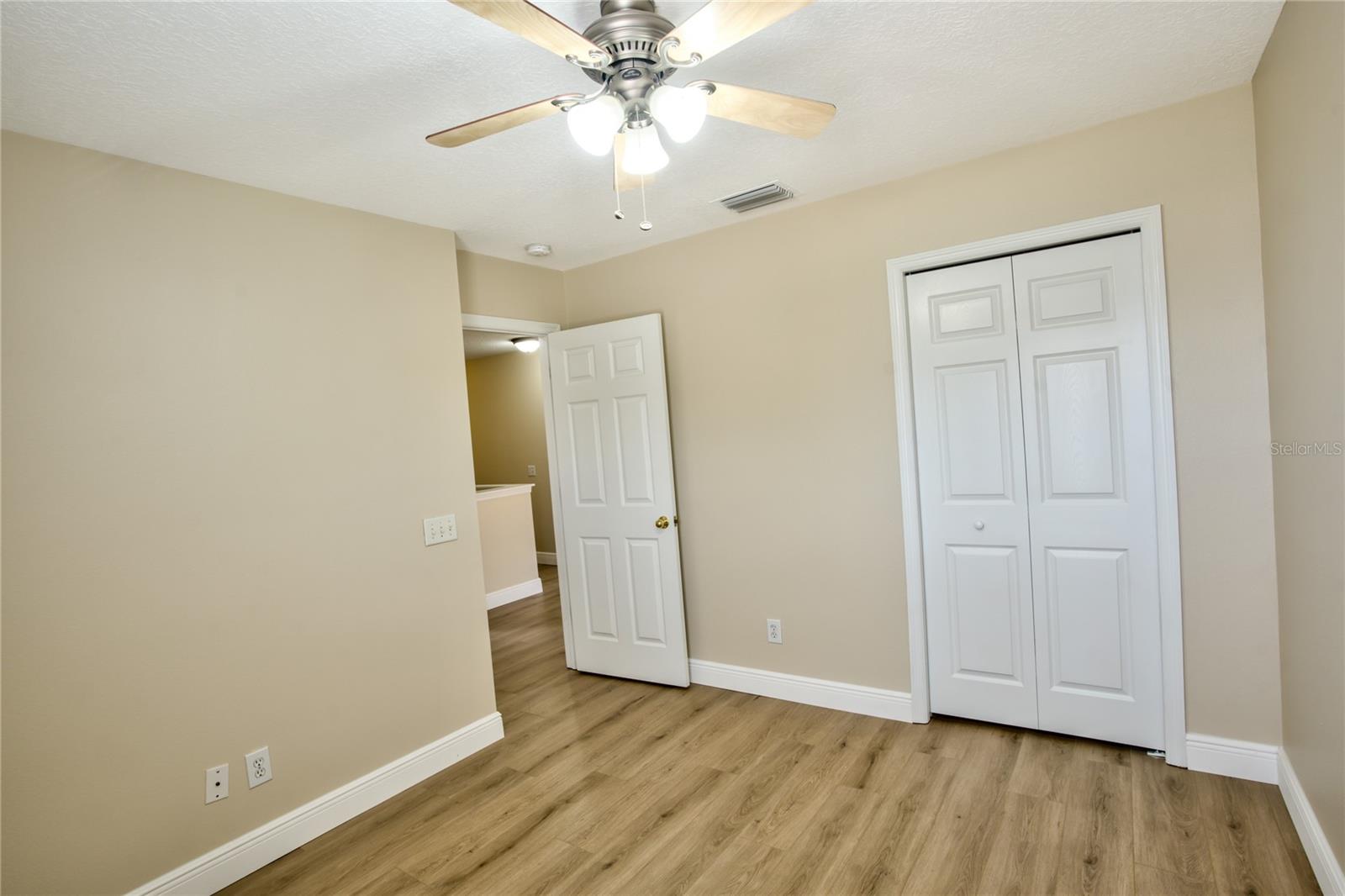 BELLINGHAM OAKS - Residential Lease