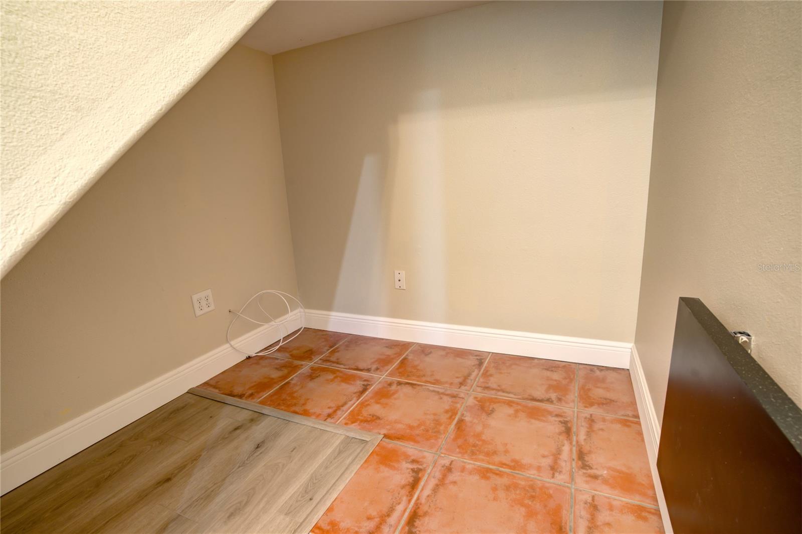 BELLINGHAM OAKS - Residential Lease