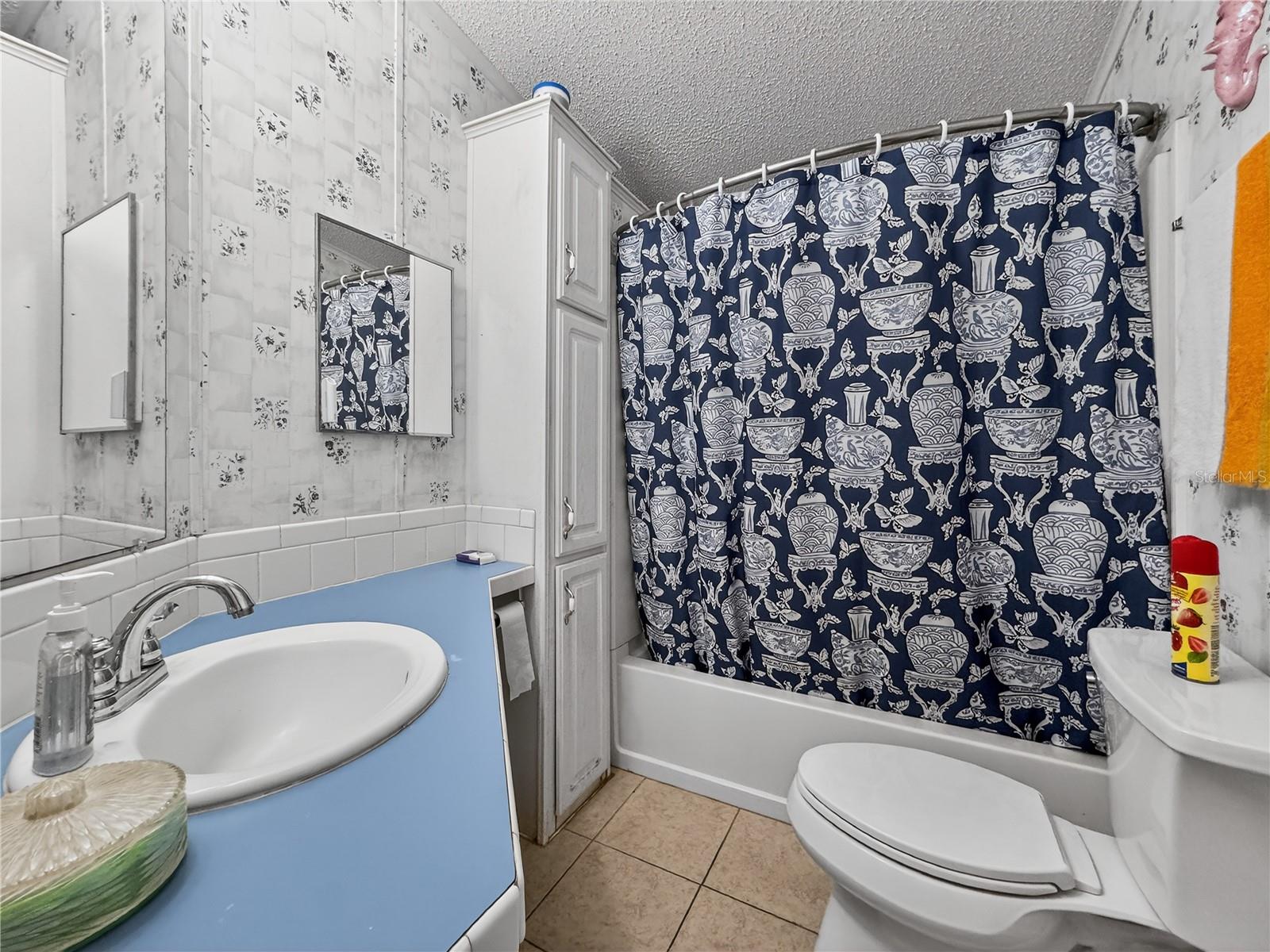 FLA FRUITLAND PARK TROP HOMESITES - Residential