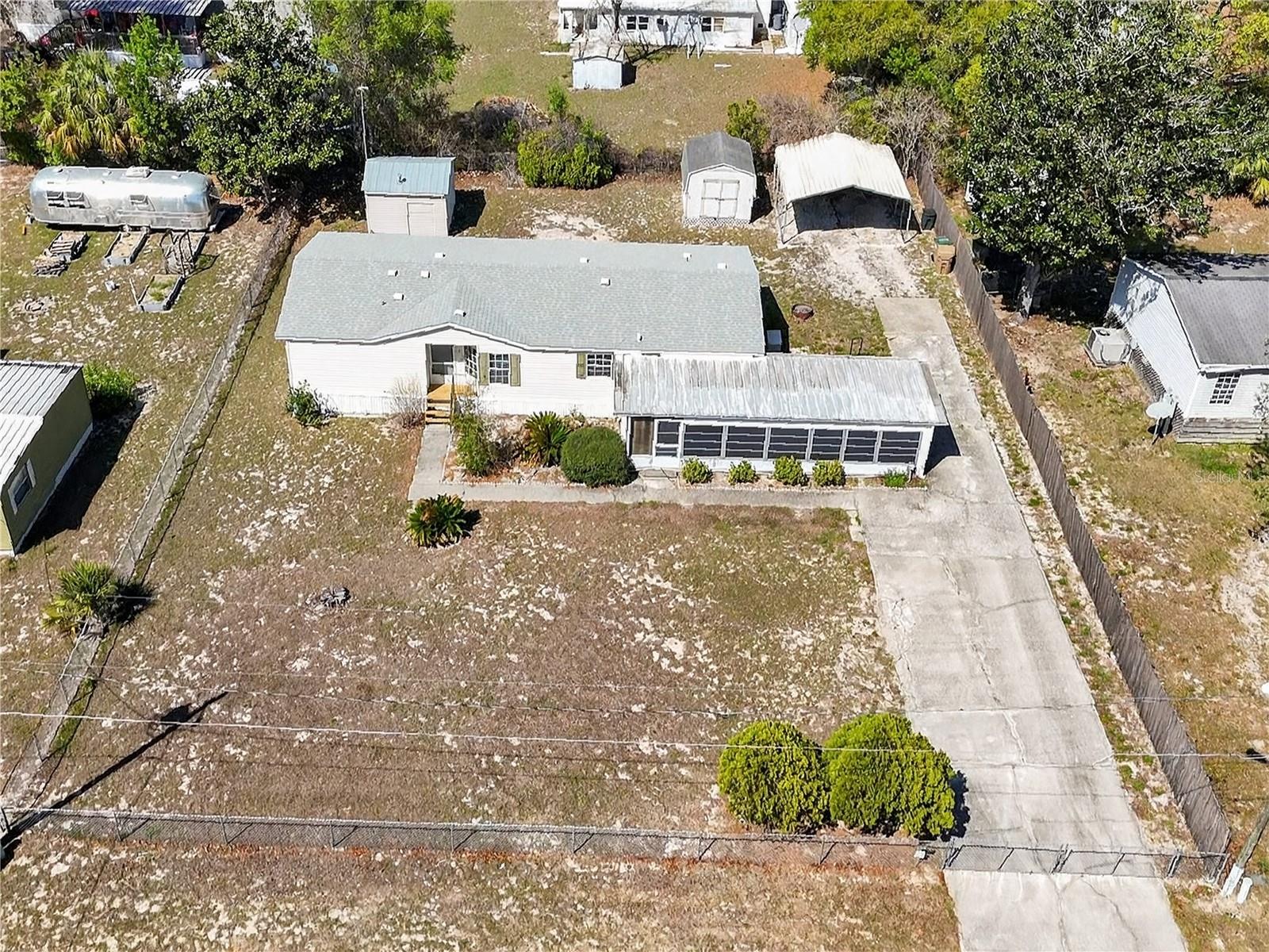 FLA FRUITLAND PARK TROP HOMESITES - Residential