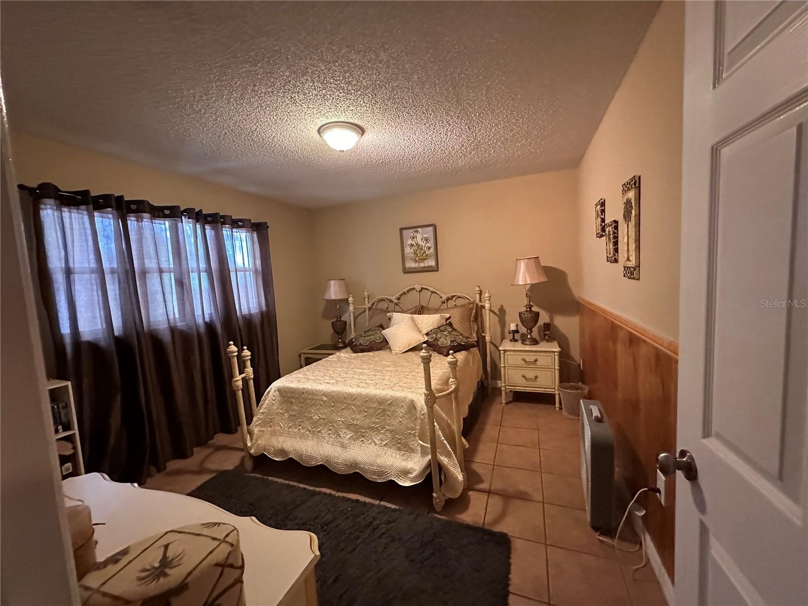 SHADOW LAKES - Residential