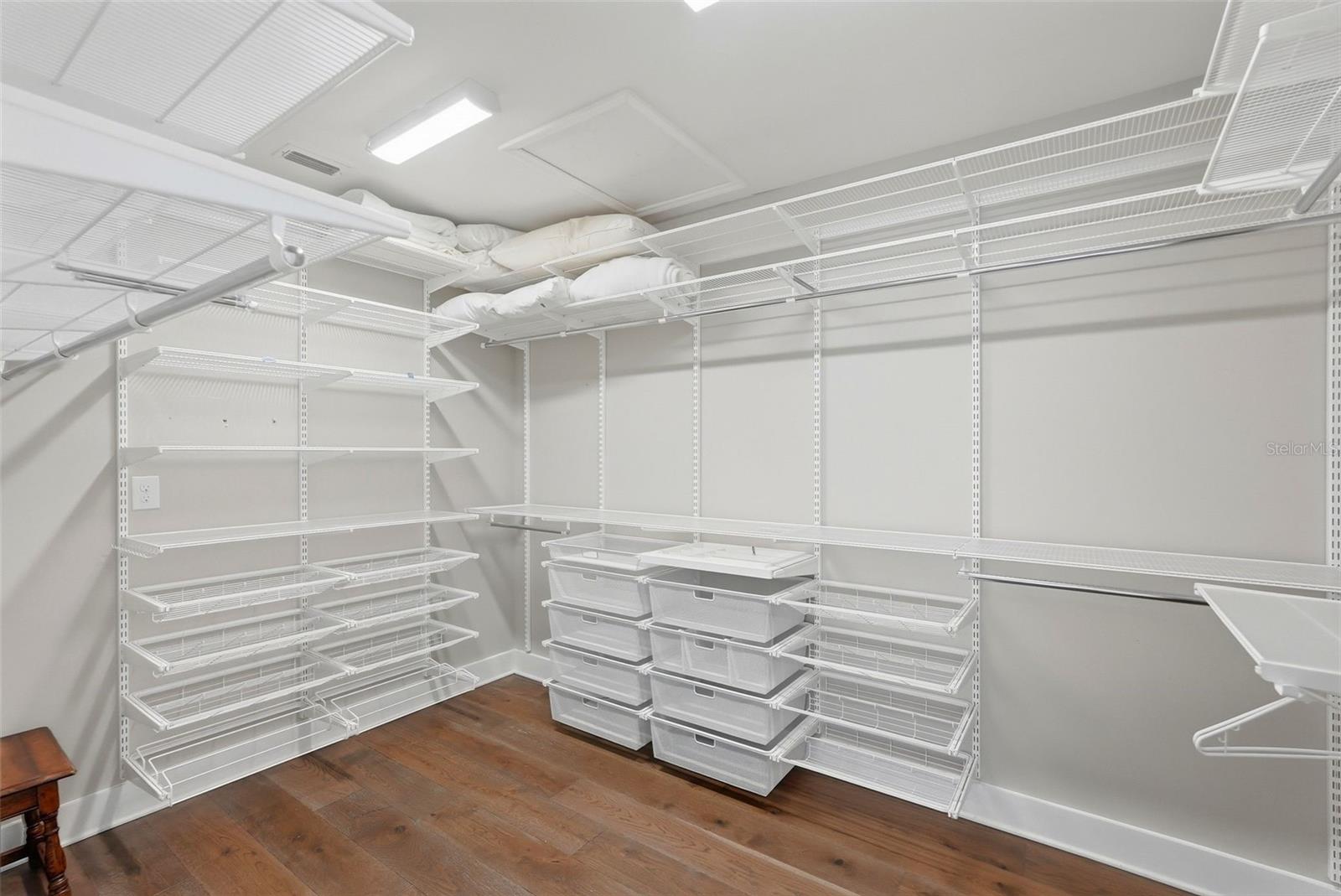 SANDERLINGS TWNHMS REP - Residential