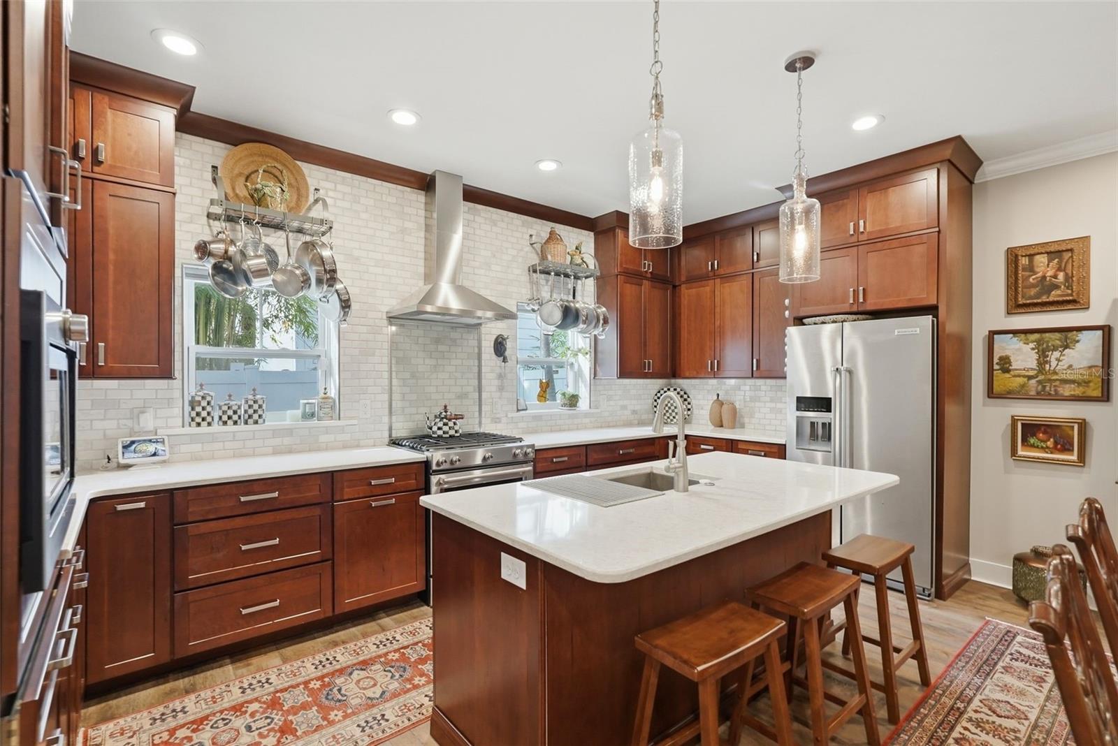 SANDERLINGS TWNHMS REP - Residential