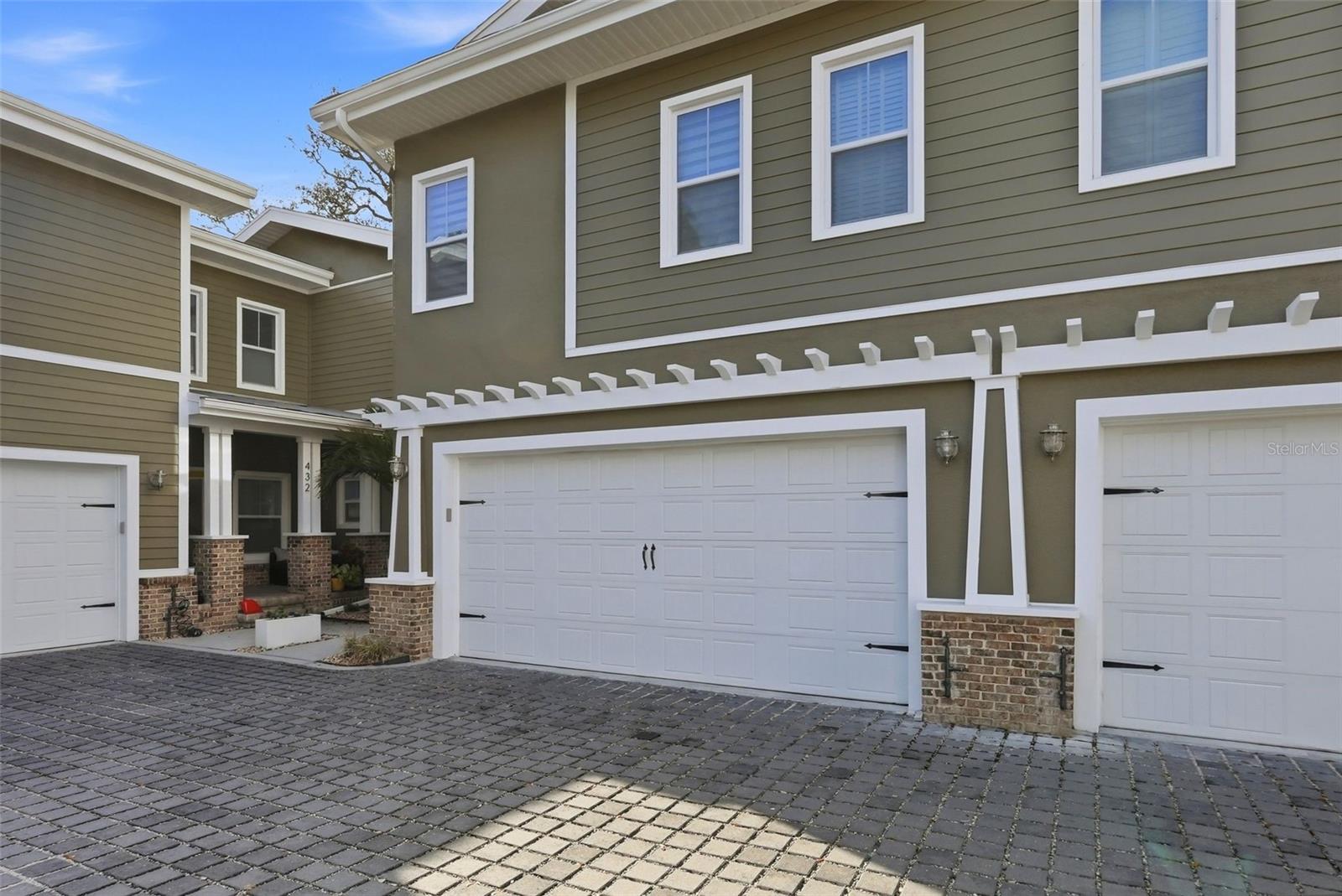 SANDERLINGS TWNHMS REP - Residential