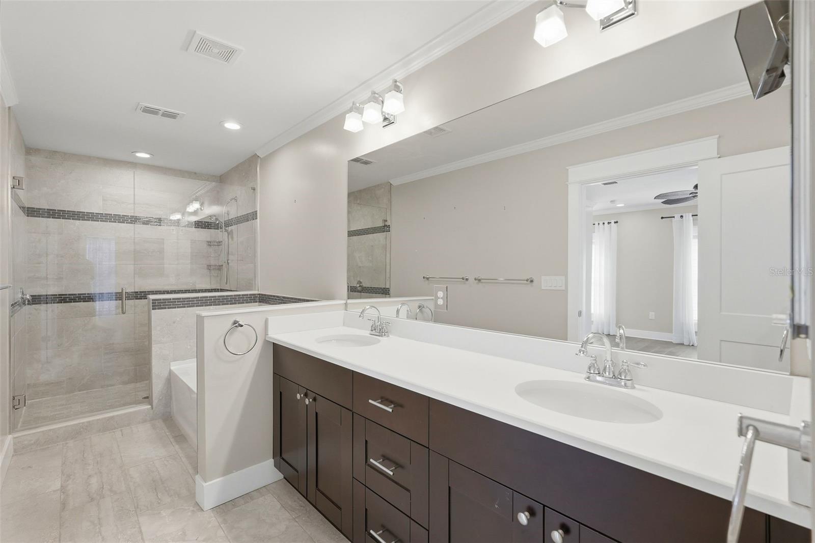 SANDERLINGS TWNHMS REP - Residential