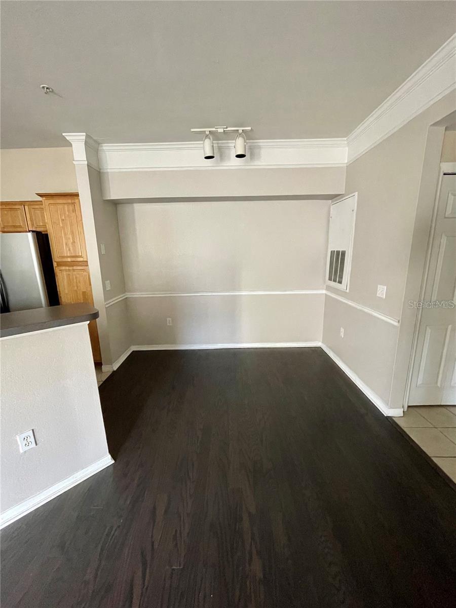 HAMPTONS/METROWEST - Residential Lease