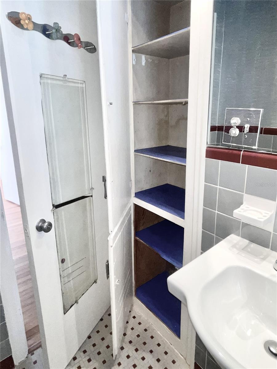 PHILLIPS REP 01 LAKEWOOD - Residential