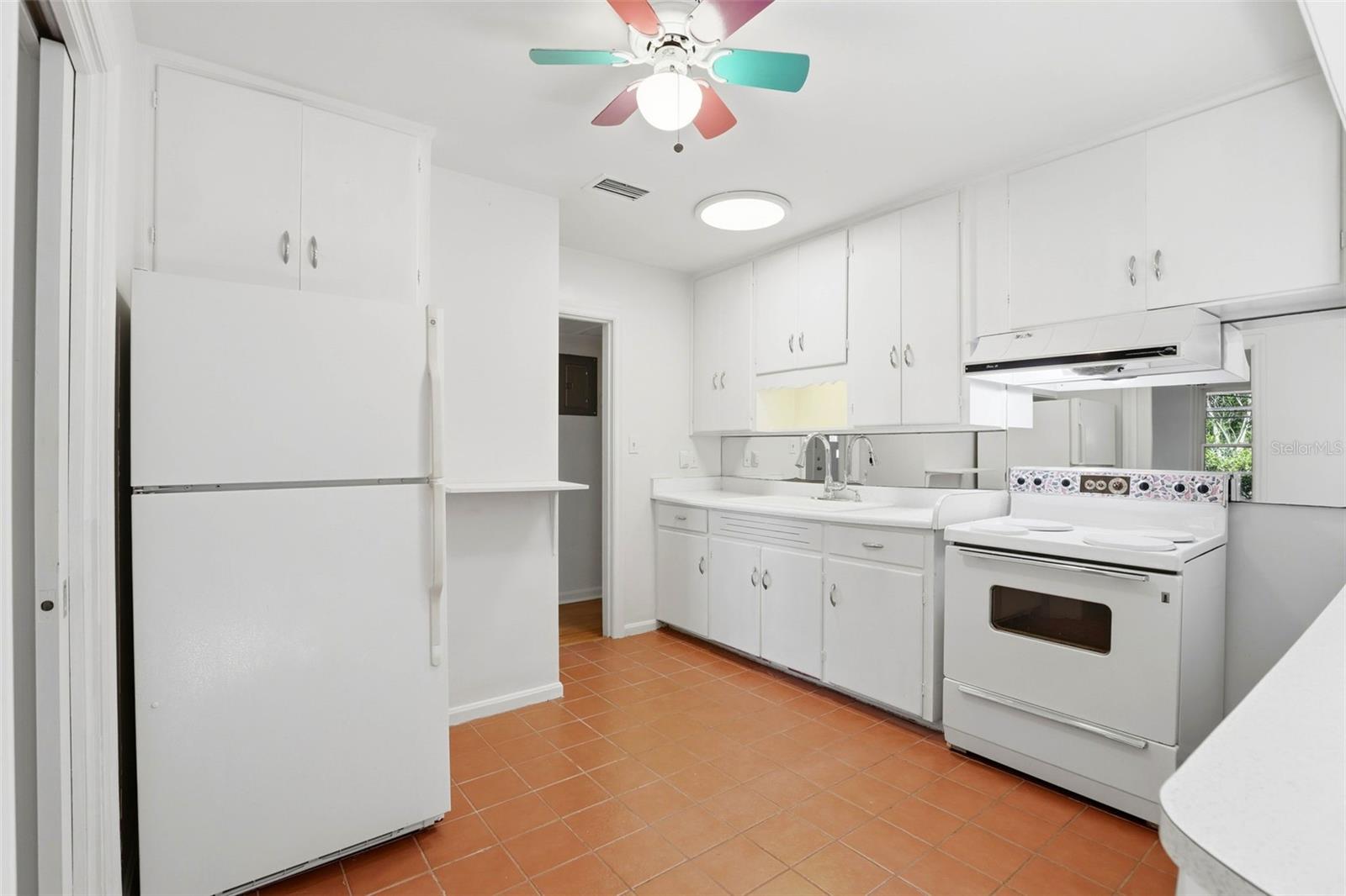 PHILLIPS REP 01 LAKEWOOD - Residential