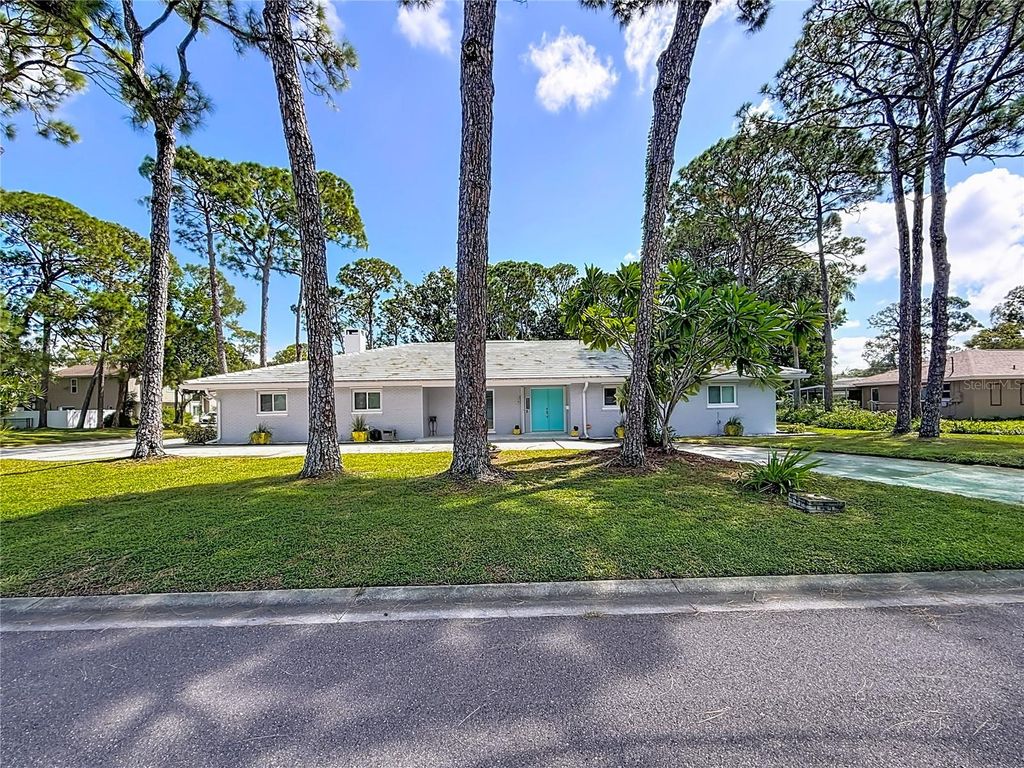 Photo of 8693 15th Street N, St Petersburg, FL 33702 (MLS # TB8433697)