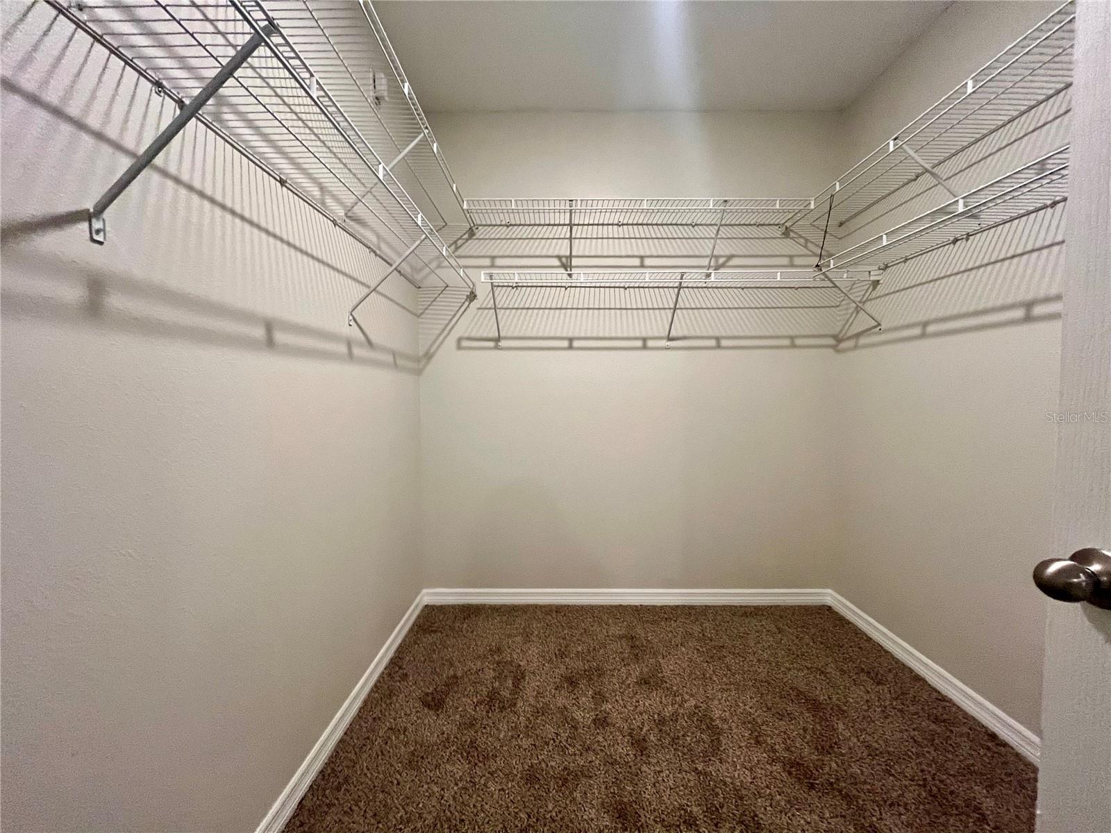 AUBURN GROVE PH I - Residential Lease