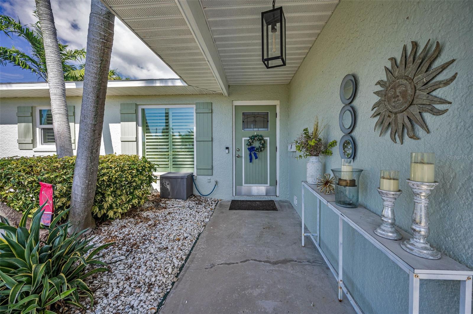 MAXIMO MOORINGS - Residential