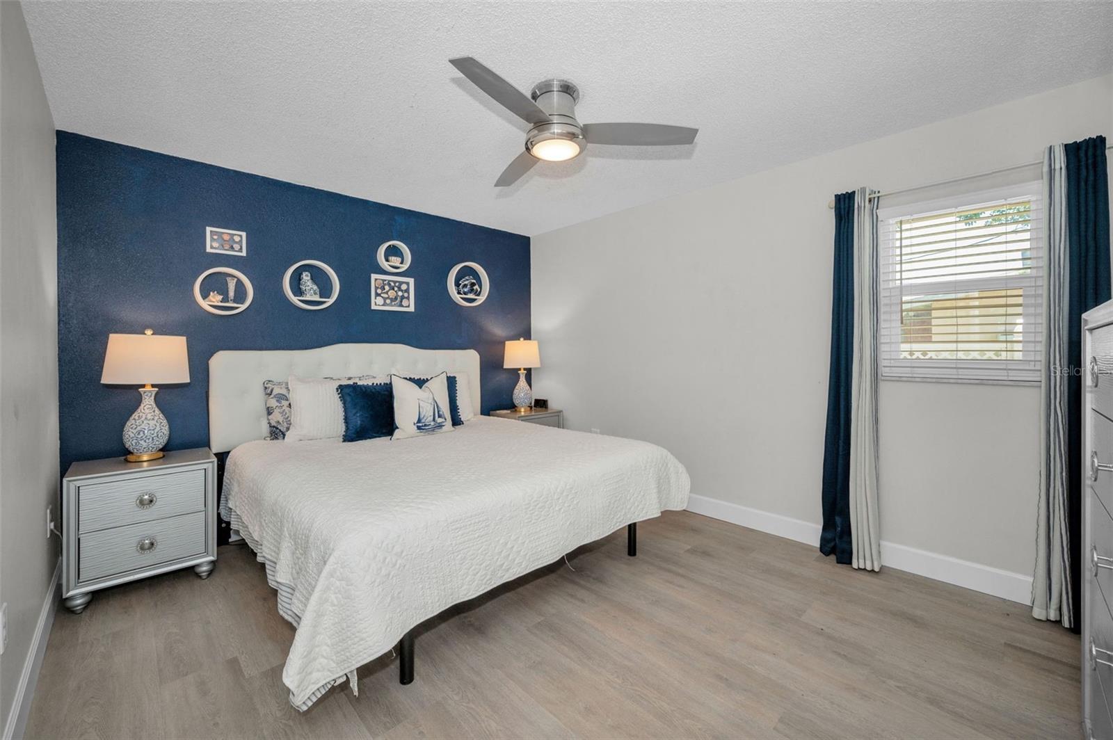 MAXIMO MOORINGS - Residential