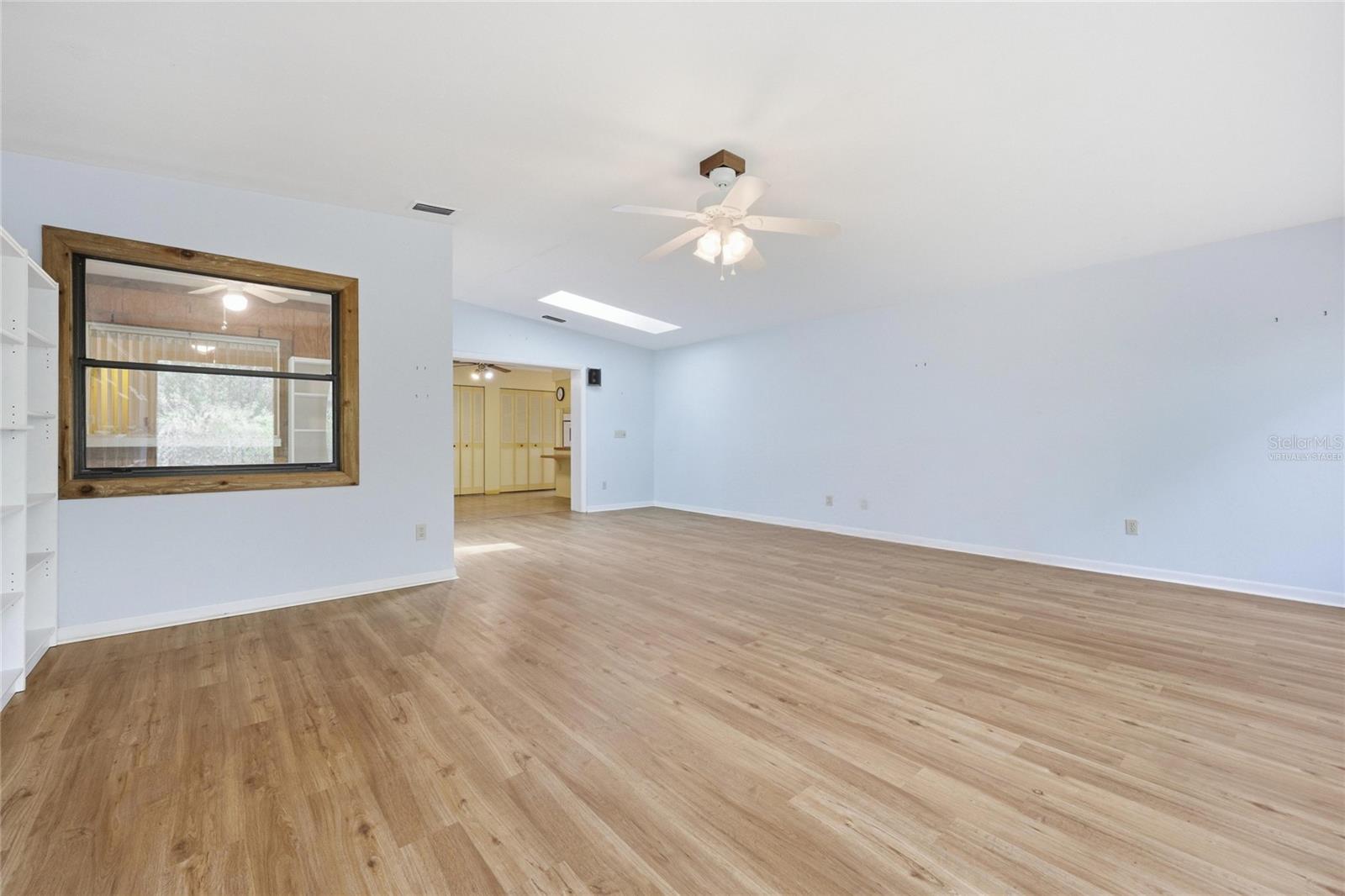 PALM VIEW ESTATES - Residential