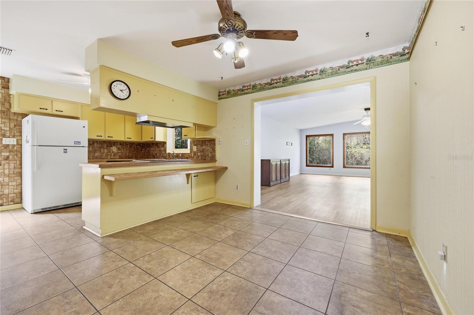 PALM VIEW ESTATES - Residential