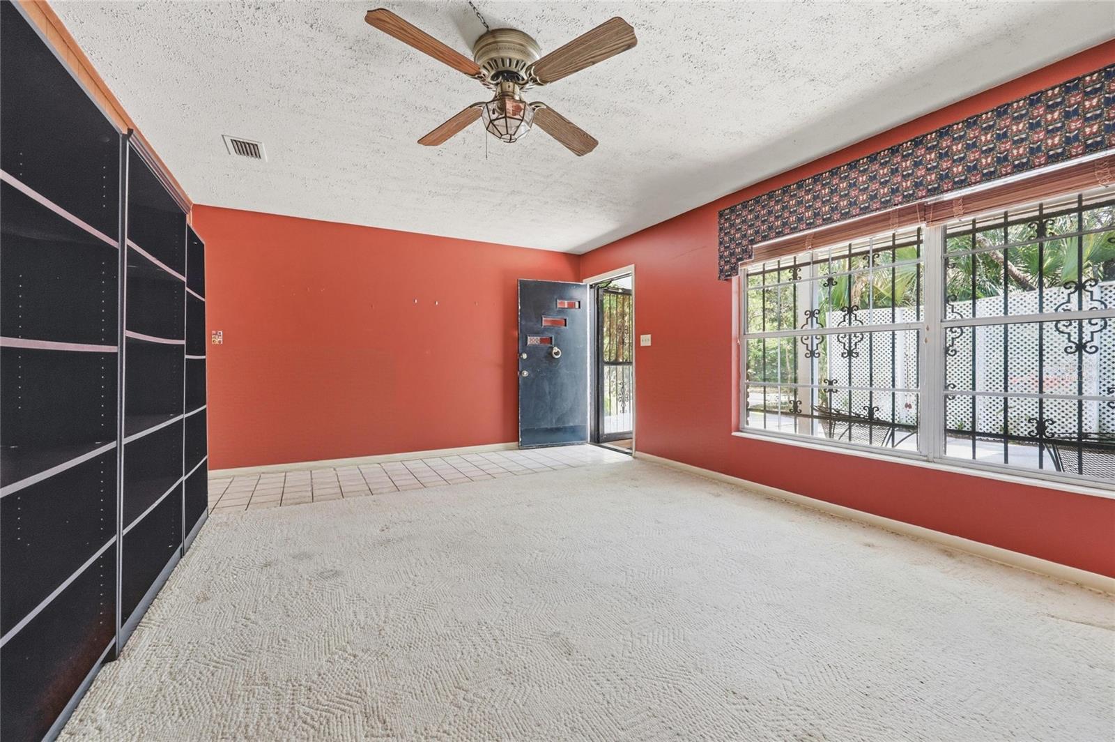PALM VIEW ESTATES - Residential