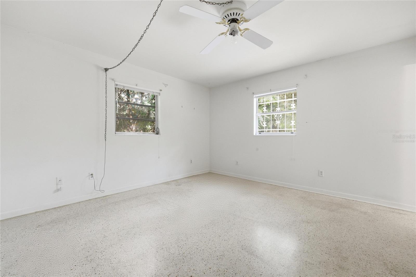 PALM VIEW ESTATES - Residential
