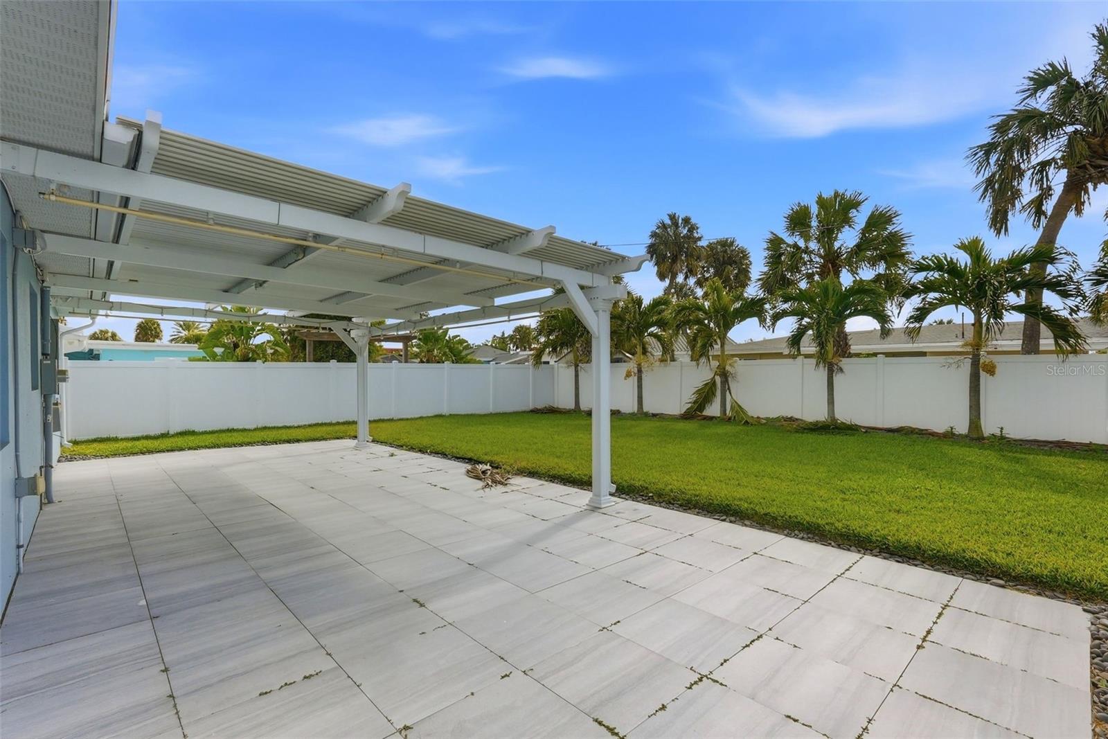 ST PETERSBURG BEACH NORTH UNIT 4 - Residential