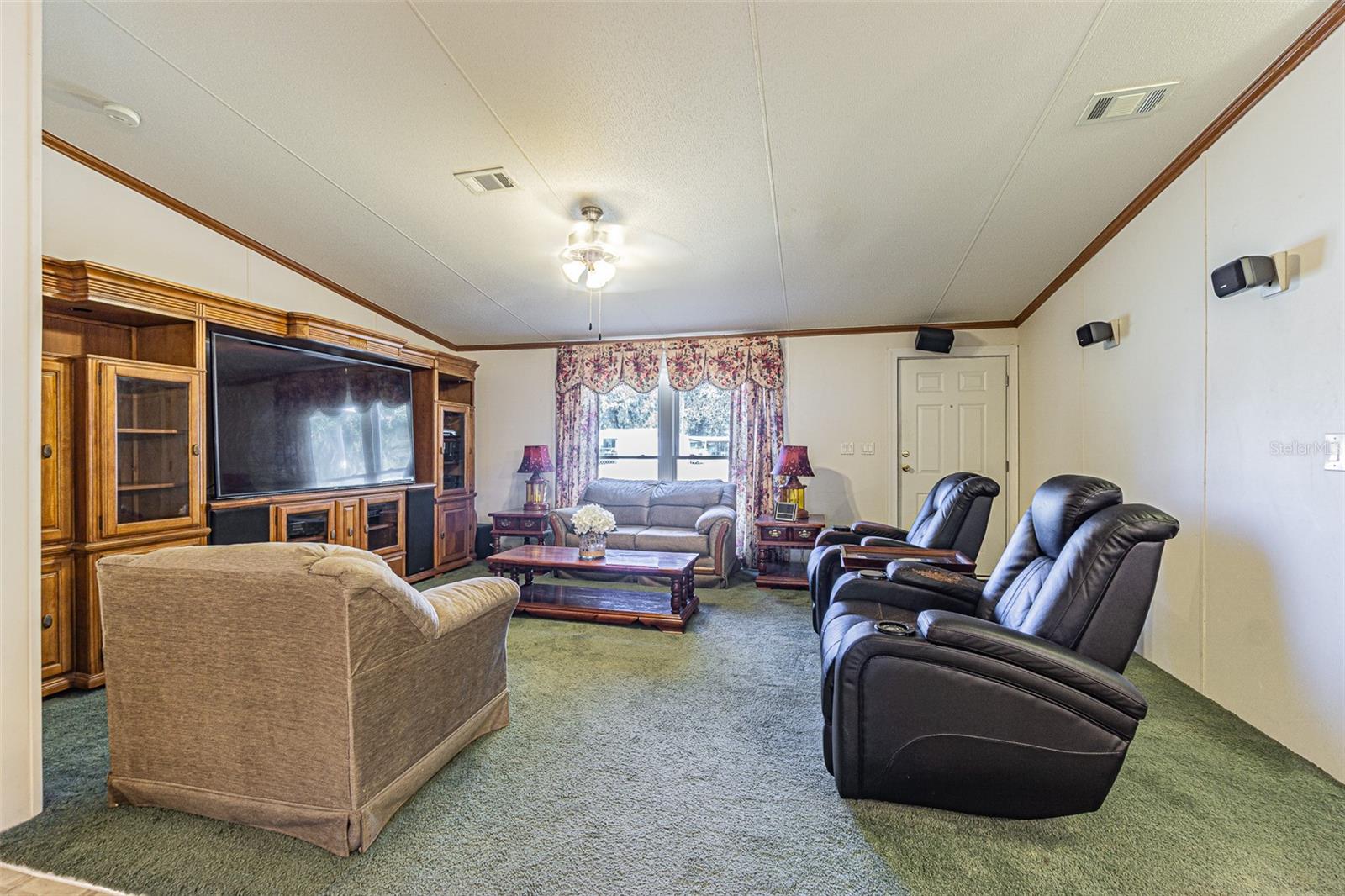 COUNTRY VIEW ESTATES - Residential