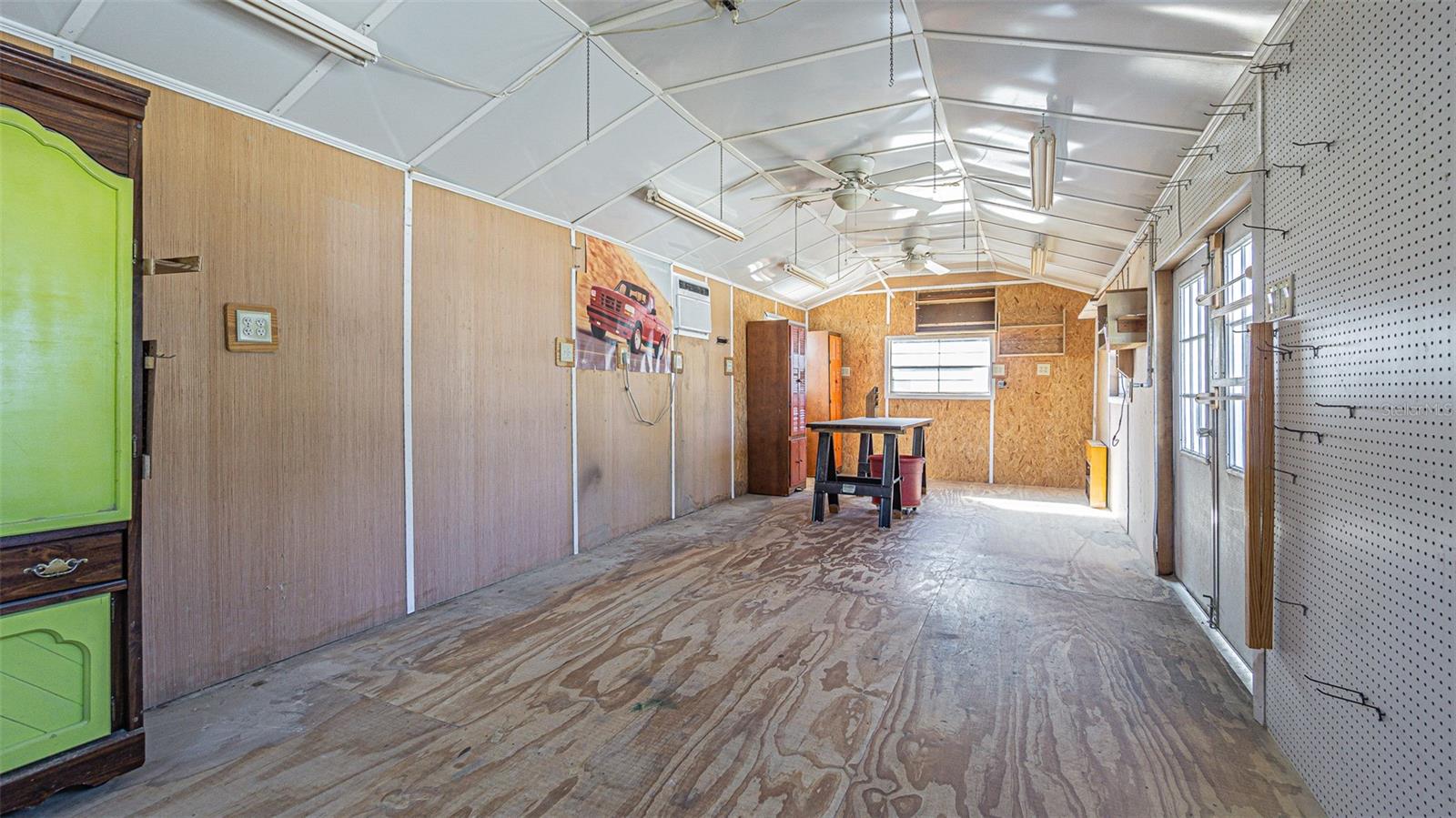 COUNTRY VIEW ESTATES - Residential