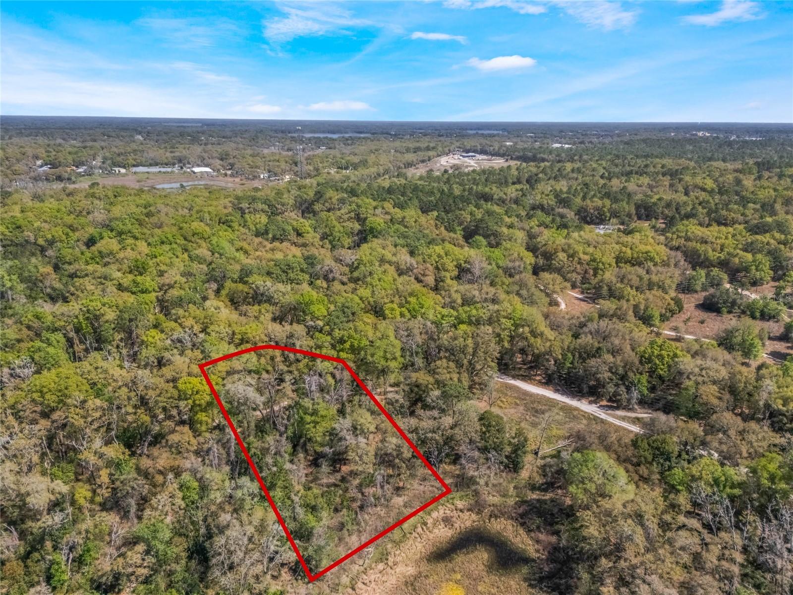 2208 EISENHOWER STREET