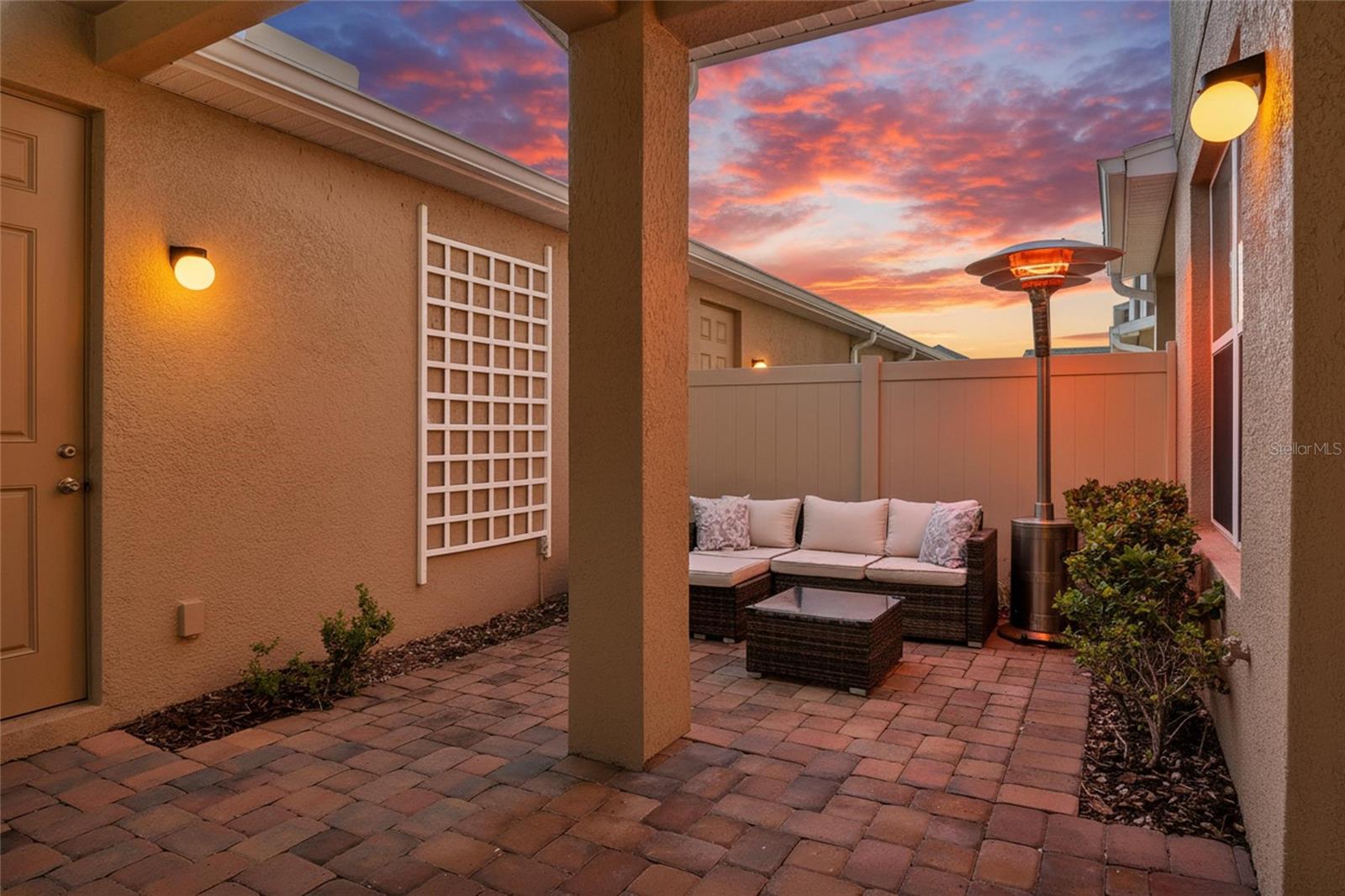 HIGHLANDS/SUMMERLAKE GRVS PH 1 - Residential