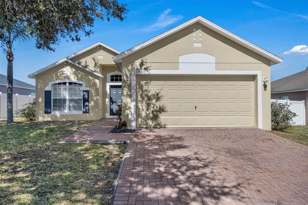 Photo of 3004 Patterson Groves Drive, Haines City, FL 33844 (MLS # O6358828)