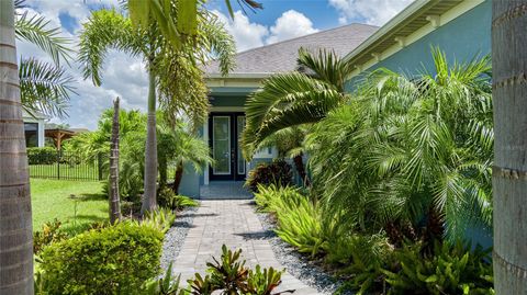 A home in PARRISH