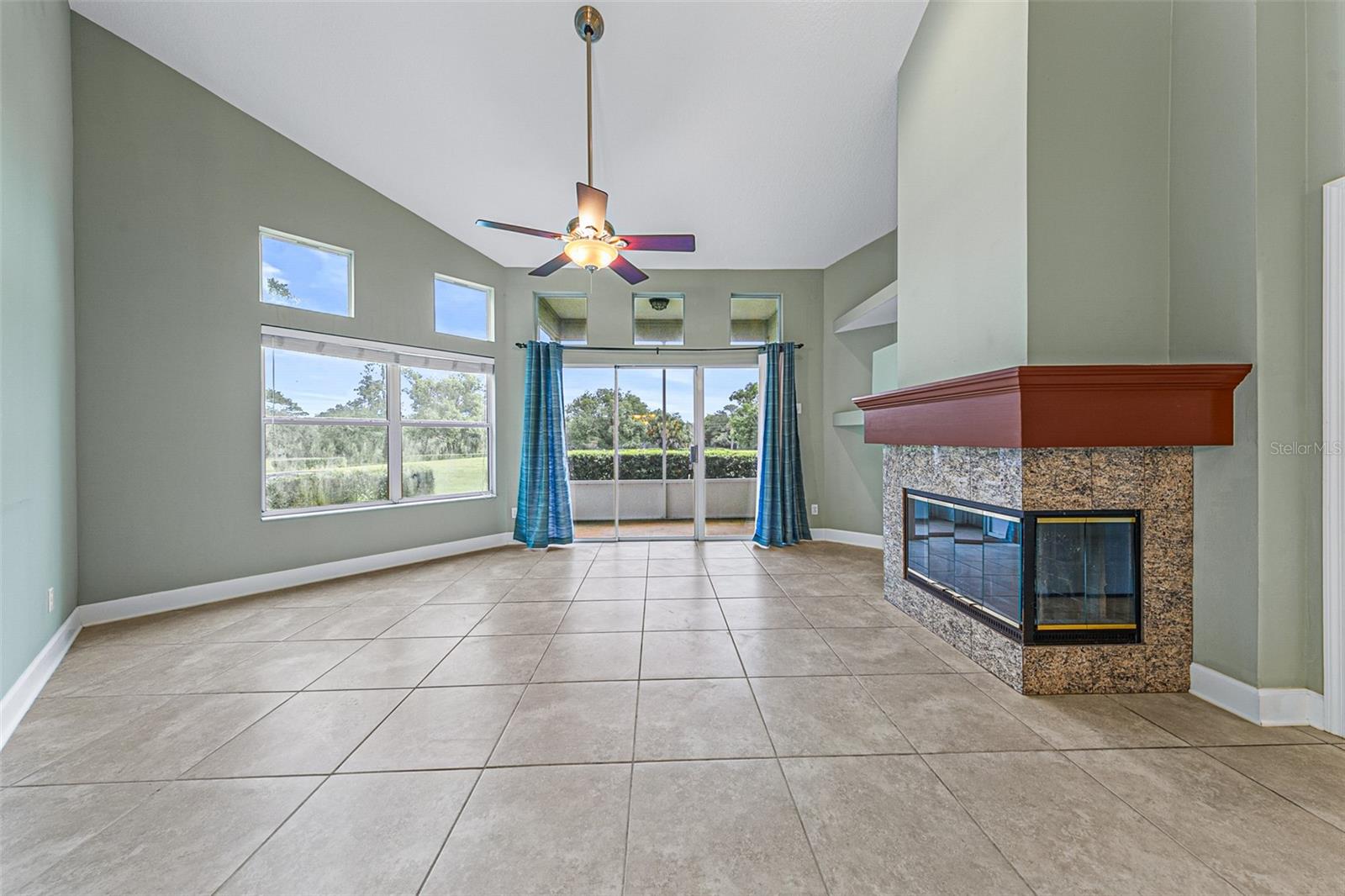 3966 VILLAS GREEN