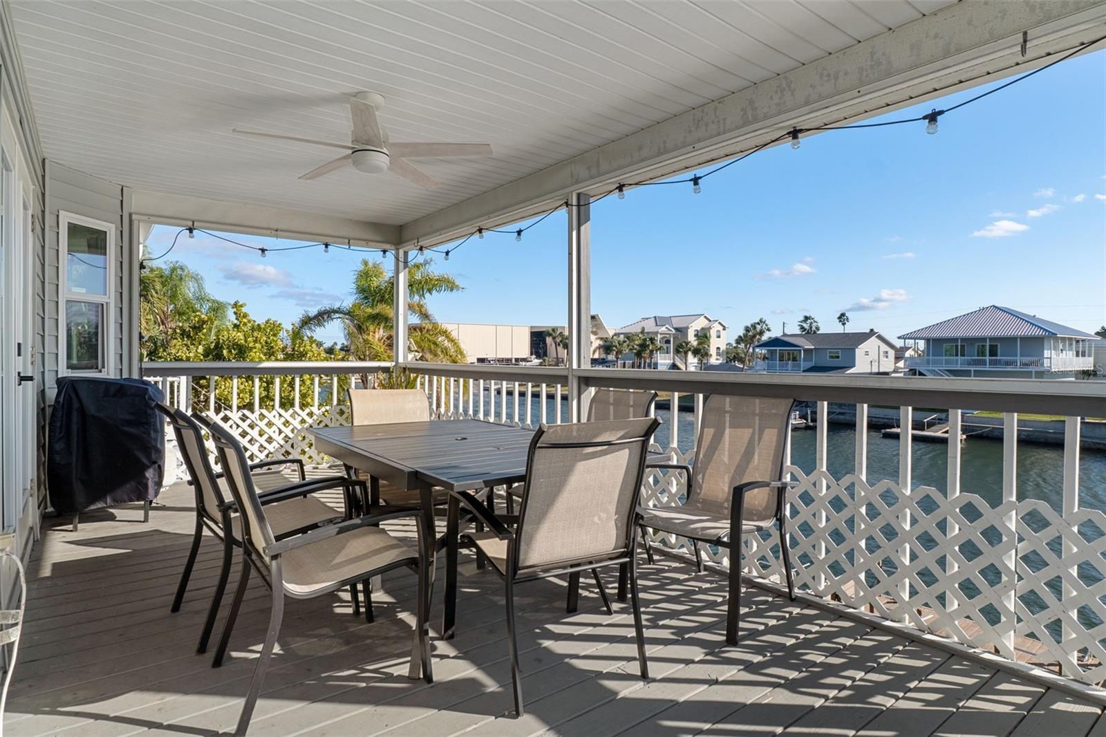 HERNANDO BEACH - Residential