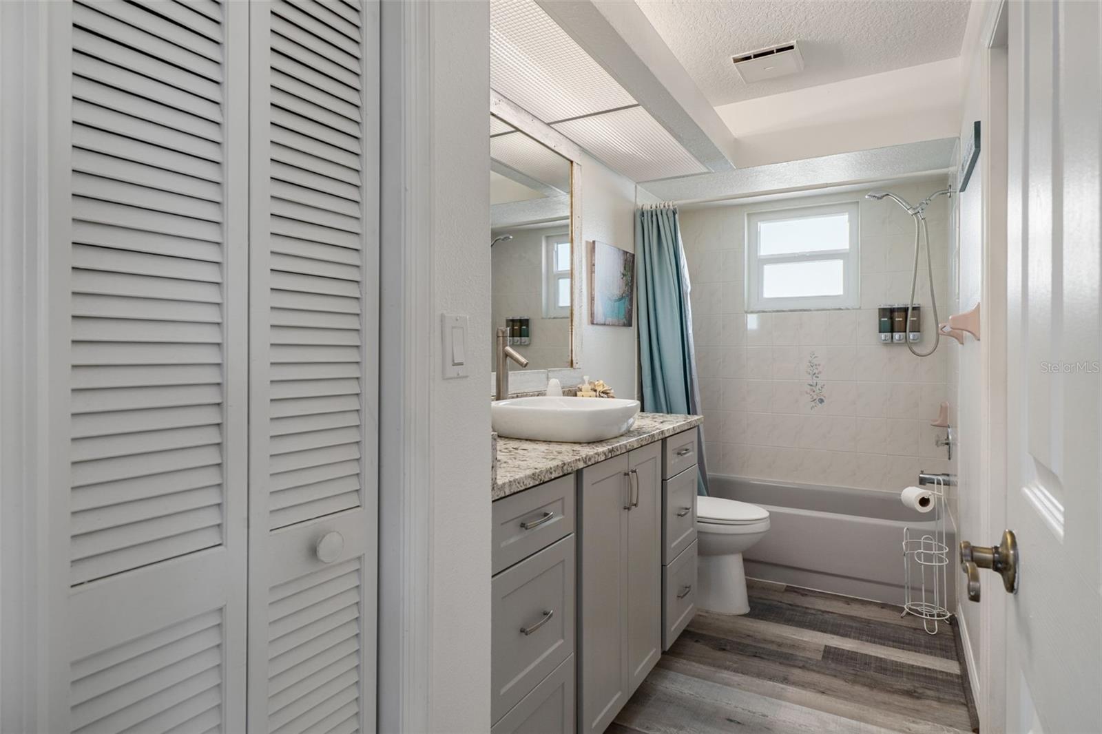 HERNANDO BEACH - Residential