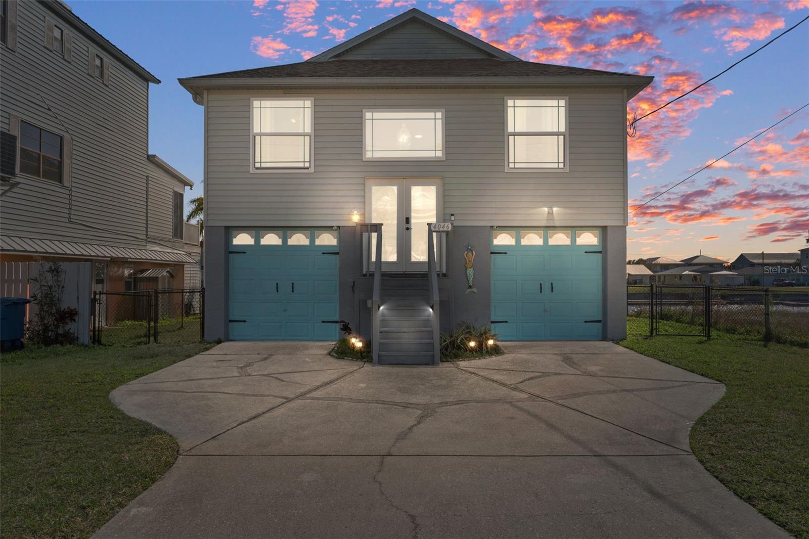 HERNANDO BEACH - Residential