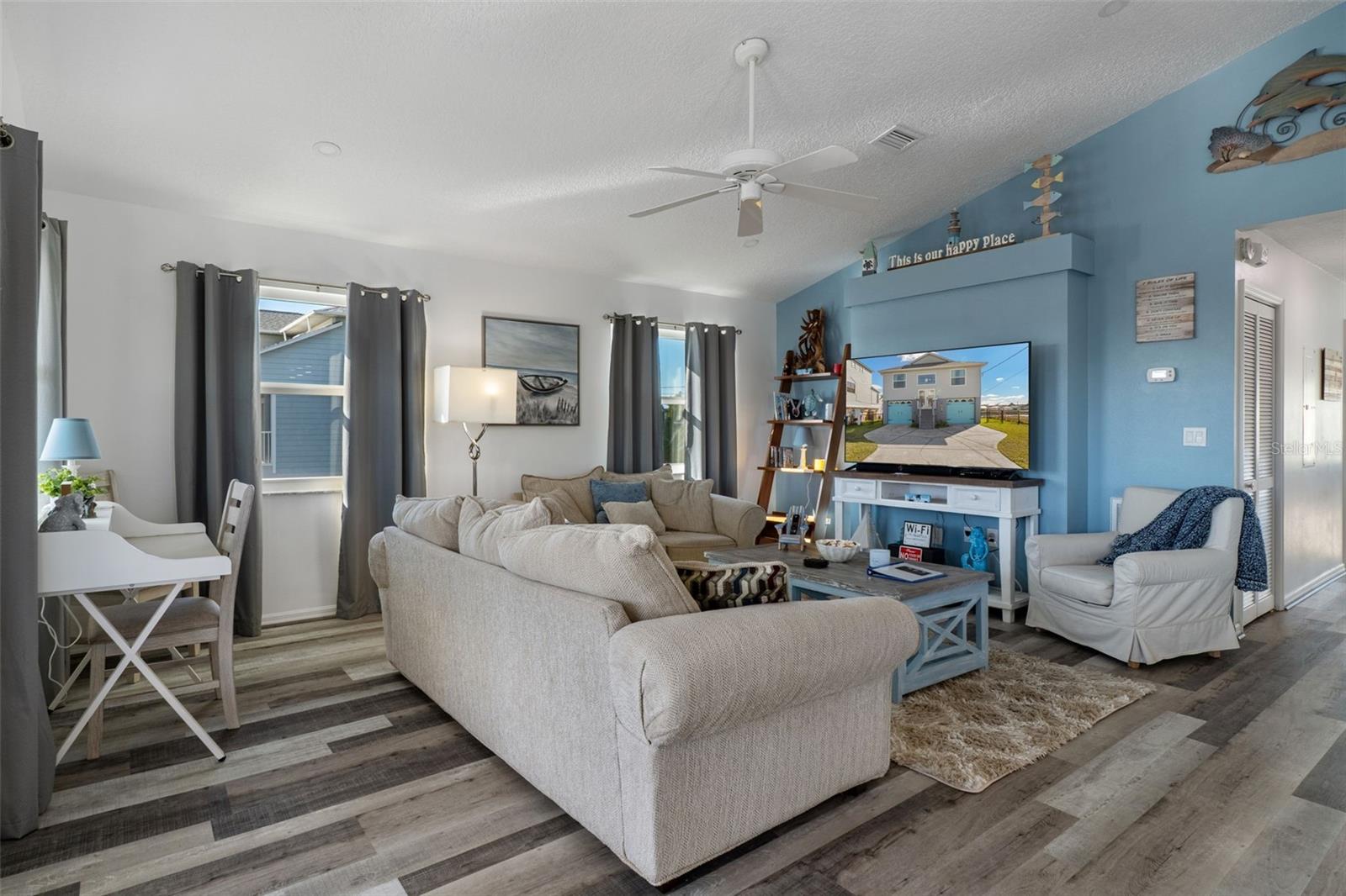 HERNANDO BEACH - Residential