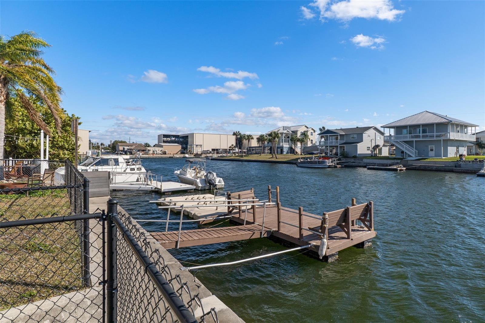 HERNANDO BEACH - Residential