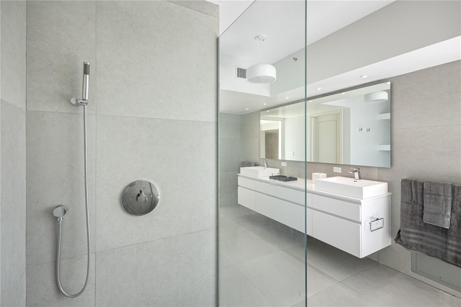 THE BRISTOL CONDOMINIUM - Residential