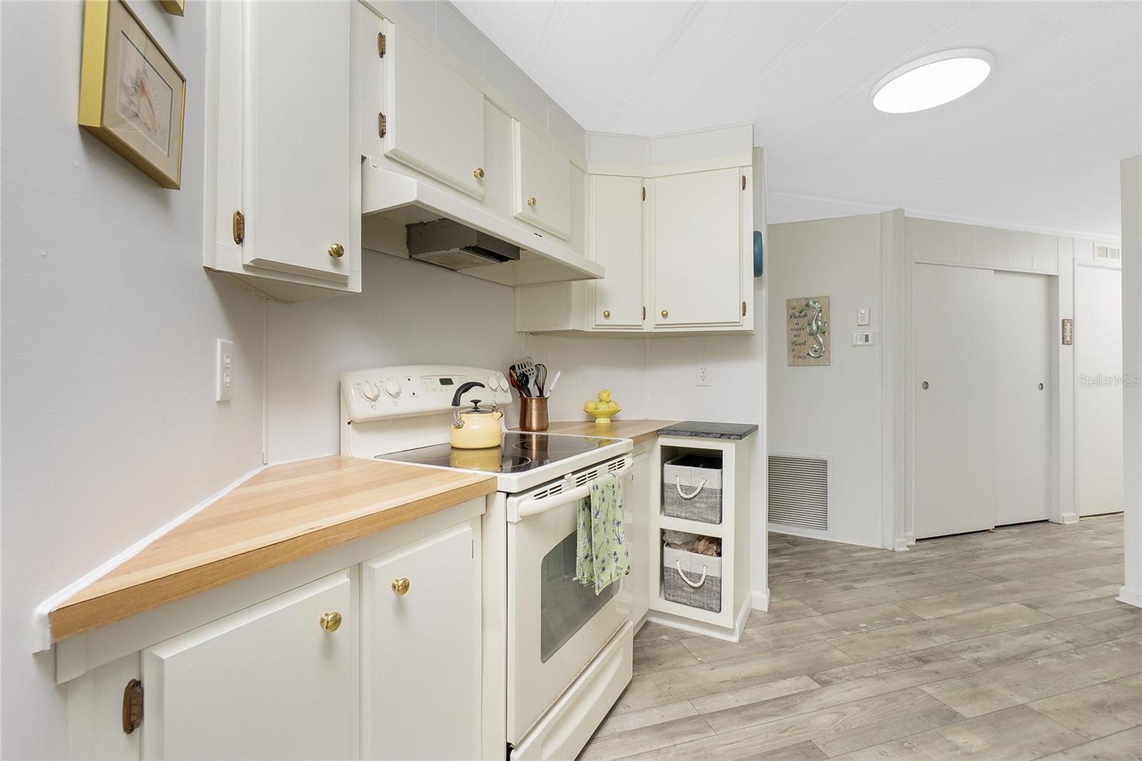 SANDALWOOD PARK - Residential