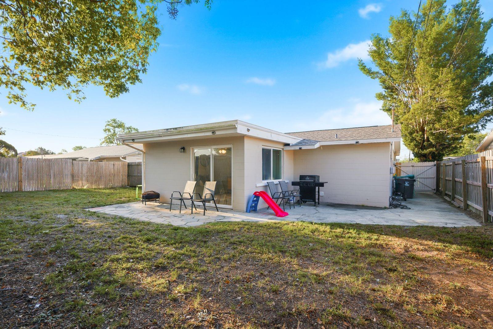 BAYOU MANOR 1ST ADD - Residential