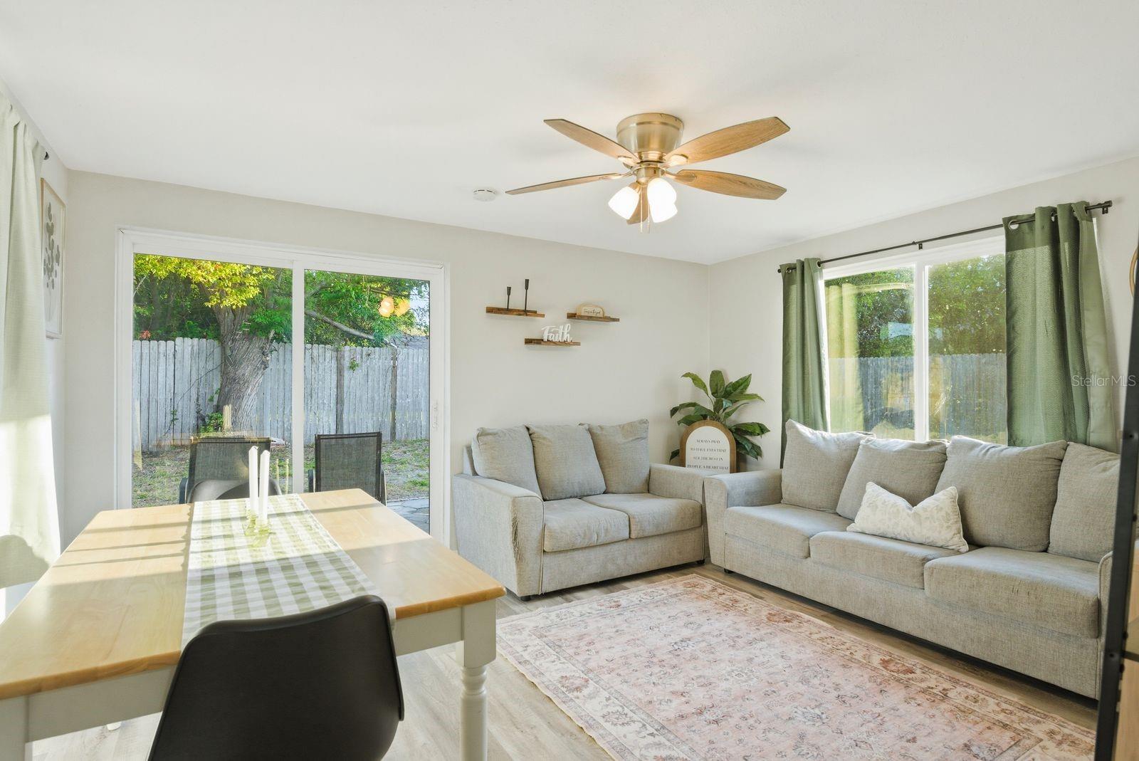 BAYOU MANOR 1ST ADD - Residential