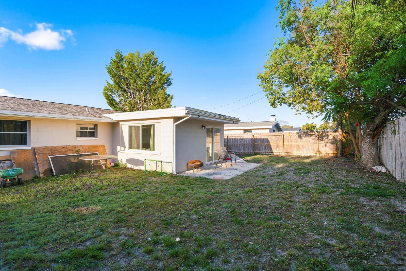 BAYOU MANOR 1ST ADD - Residential