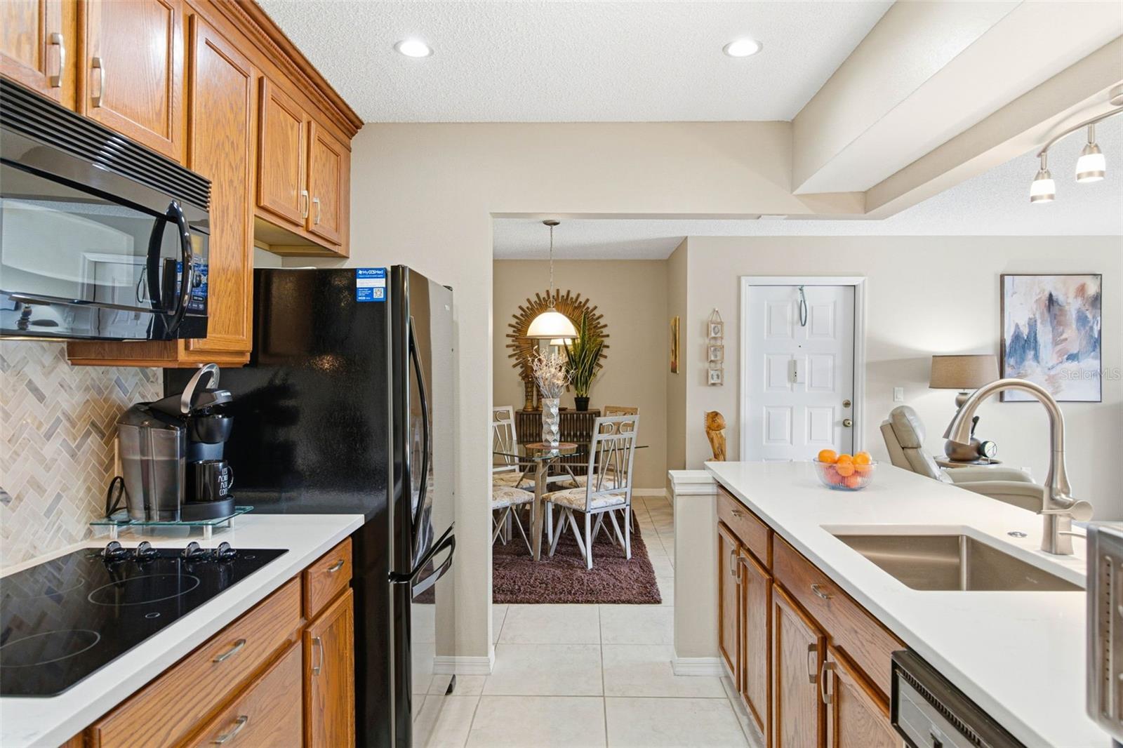 PINE RIDGE AT SUGAR CREEK - Residential