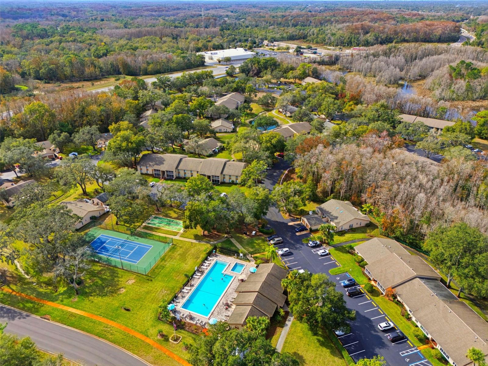 PINE RIDGE AT SUGAR CREEK - Residential