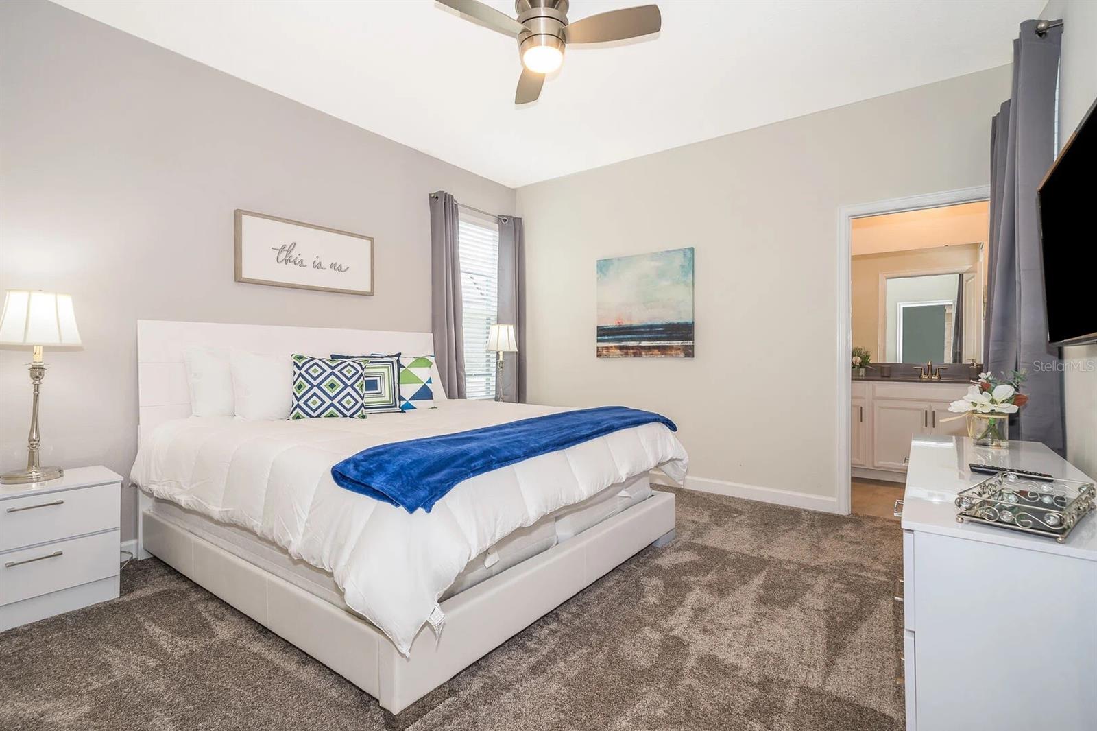 STOREY LAKE - Residential