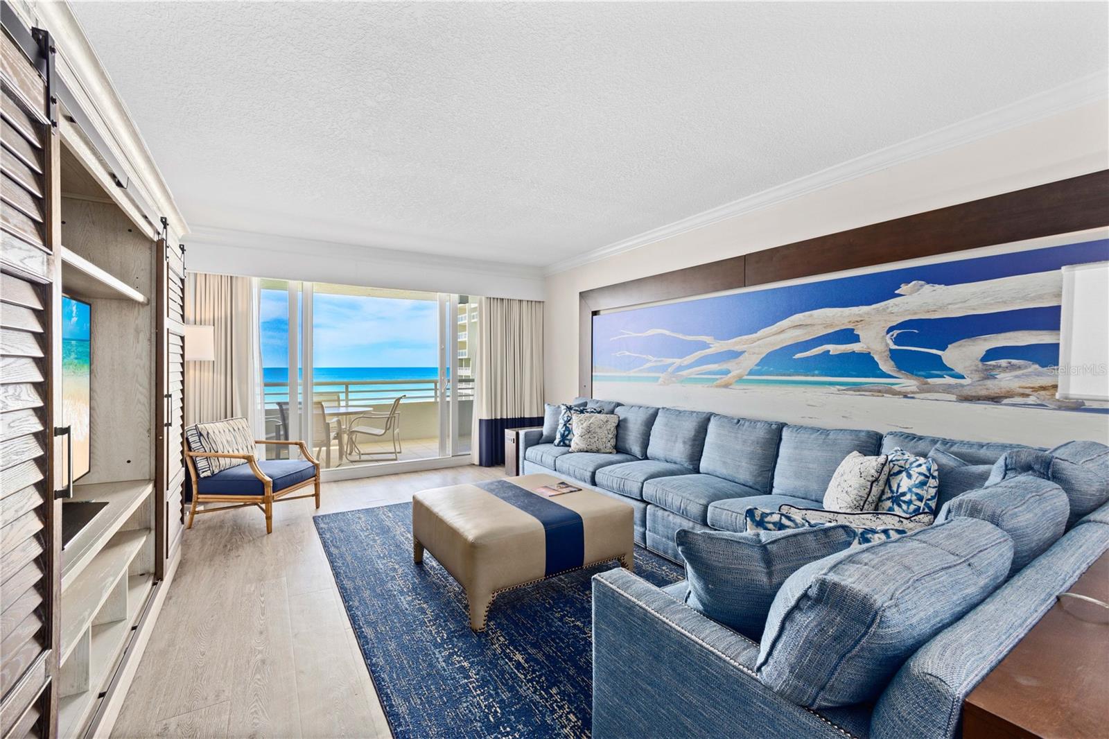 INN ON THE BEACH PH I - Residential