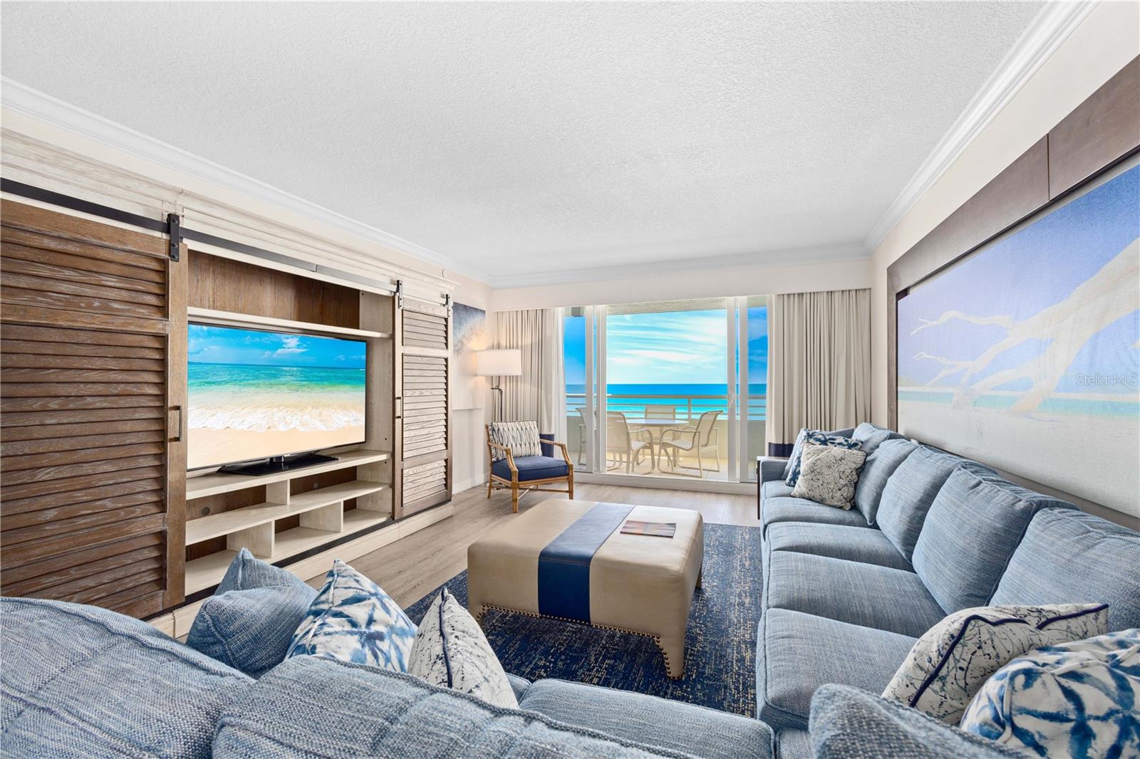 INN ON THE BEACH PH I - Residential