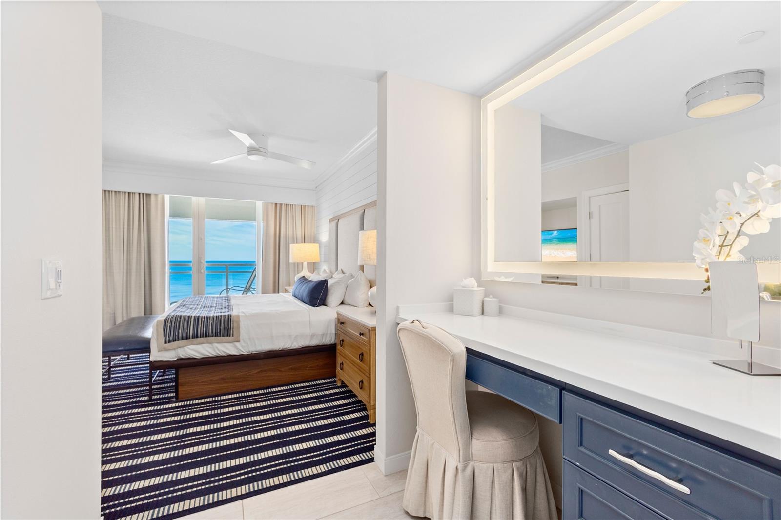 INN ON THE BEACH PH I - Residential