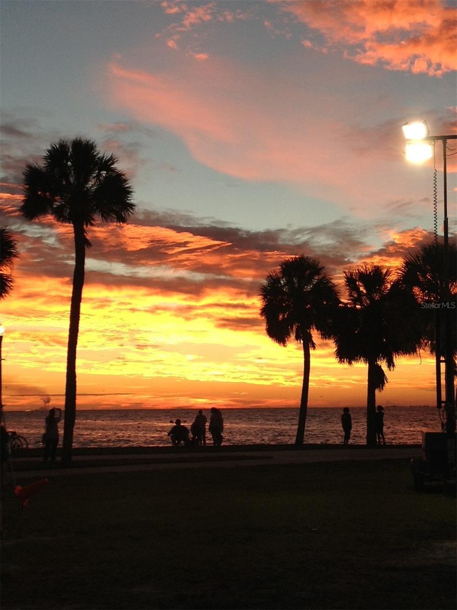 WESTGATE HEIGHTS SOUTH - Residential Lease