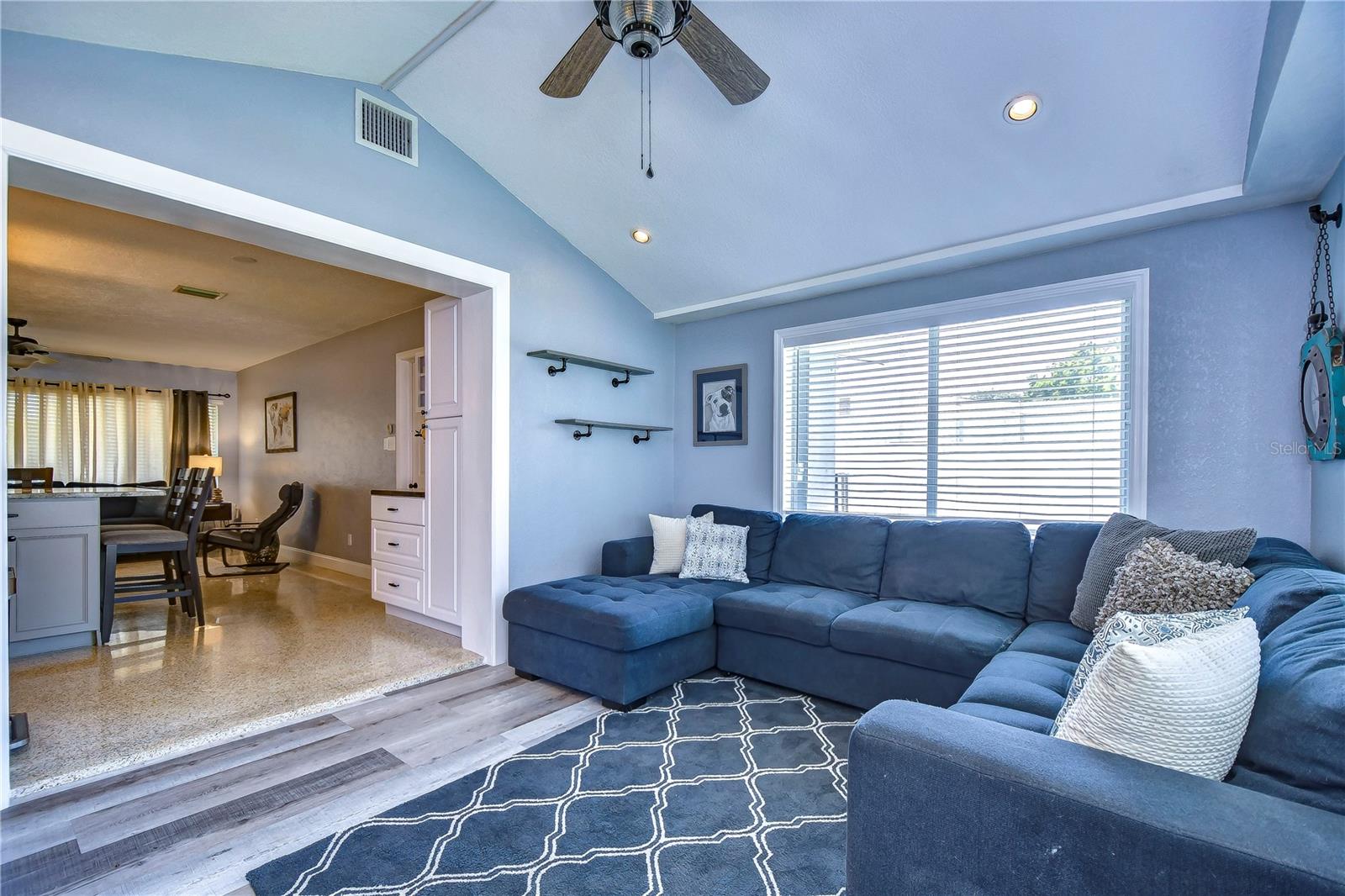 WESTGATE HEIGHTS SOUTH - Residential Lease